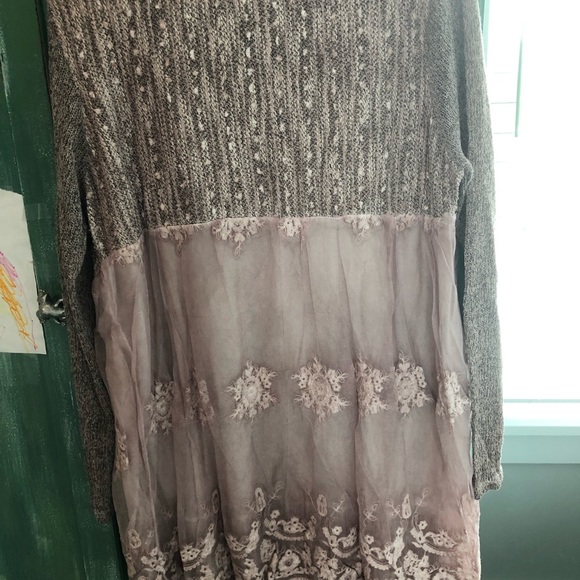 Mauve lace and silk knit Boho mini dress sz. Sm - Picture 3 of 3